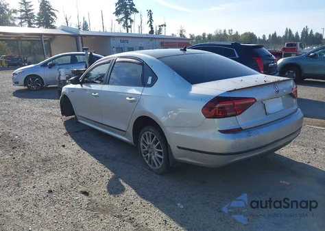 2018 Volkswagen Passat 3.6L V6 Gt из США, поврежденный, VIN 1VWJM7A36JC050327